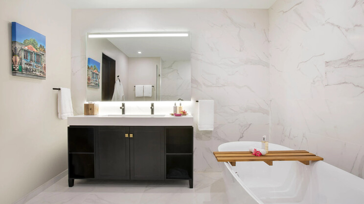 Luxury Collection Junior Suite